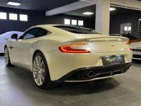 Aston Martin Vanquish Coupe V12 570 ch Touchtronic 3 - <small></small> 161.990 € <small>TTC</small> - #4