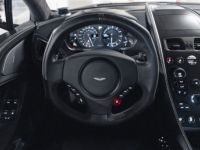 Aston Martin Vanquish (II) V12 6.0 576 Carbon Edition Touchtronic II - <small>A partir de </small>1.610 EUR <small>/ mois</small> - #34