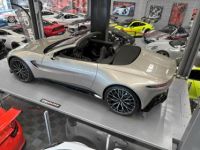 Aston Martin Vantage Aston Martin Vantage Roadster V8 4.0 510 - Q- Silver Birch - <small></small> 137.000 € <small>TTC</small> - #22