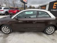 Audi A1 1.6 TDI 90 ch AMBITION XENON + RADAR AR - <small></small> 9.989 € <small>TTC</small> - #2