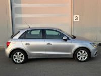 Audi A1 Sportback 1.6 TDi Attraction GPS Garantie 12M - <small></small> 10.890 € <small>TTC</small> - #7