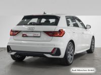 Audi A1 Sportback 40 TFSI 207Ch S-tronic S-Line Caméra / 18 - <small></small> 28.996 € <small></small> - #2