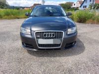 Audi A3 2.0 TDI 140 CV S-LINE / 2009 / DISTRI A JOUR / T.OUVRANT /CLIM AUTO / BVM6 / PRO ET MARCHAND - <small></small> 5.000 € <small>TTC</small> - #2