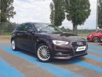 Audi A3 2.0Tdi - 150 - BV S-Tronic  7 COULEUR RARE SHIRAZROT METALLIC !! - <small></small> 14.890 € <small>TTC</small> - #2