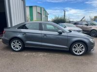 Audi A3 Berline 1.6 TDI 110 Ambiente - SUIVI D'ENTRETIEN - EMBR OK - DISTRI OK - <small></small> 10.990 € <small>TTC</small> - #8