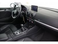 Audi A3 Berline 30TFSI - VIRTUAL COCKPIT NAVIGATIE LED LEDER MIRROR LINK - <small></small> 17.495 € <small>TTC</small> - #15