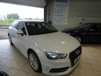 Audi A3 Sportback 1.4 TFSI e-tron 204 ch Ambiente S tronic 6 - <small></small> 19.900 € <small>TTC</small> - #3