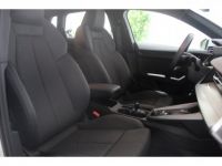 Audi A3 Sportback 1.5 35 TFSI - 150 - BV S-Tronic 7 S line - <small></small> 34.990 € <small>TTC</small> - #11