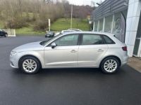 Audi A3 Sportback 1.6 TDI - 105  Attraction GPS + RADAR AR + CLIM - <small></small> 10.990 € <small>TTC</small> - #4