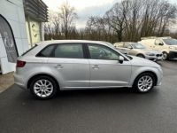 Audi A3 Sportback 1.6 TDI - 105  Attraction GPS + RADAR AR + CLIM - <small></small> 10.990 € <small>TTC</small> - #8