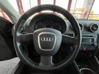 Audi A3 Sportback 1,8 160 TYPE AMBITION PACK ELECTRIQUE PARK PILOT FAUX HALOGENE RADIO CD CLIM AUTO TRES - <small></small> 9.990 € <small>TTC</small> - #15