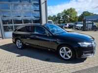 Audi A4 Avant  (2) AVANT 2.0 40 TDI 190 S TRONIC/ 05/2019 *attelage* - <small></small> 24.990 € <small>TTC</small> - #2