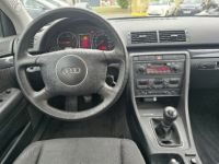 Audi A4 Serie 2 (8E2) 1.9 TDi 131cv - <small></small> 5.490 € <small>TTC</small> - #9