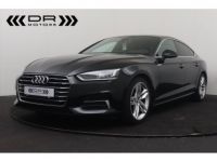 Audi A5 Sportback 35TFSi S TRONIC SPORT DESIGN - LEDER LED VIRTUAL COCKPIT MIRROR LINK - <small></small> 27.495 € <small>TTC</small> - #1