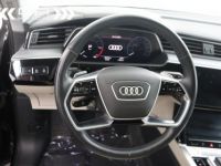 Audi e-tron 55 QUATTRO - LEDER LED NAVI TREKHAAK ALU 20" - <small></small> 34.995 € <small>TTC</small> - #36