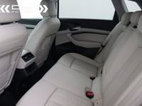 Audi e-tron 55 QUATTRO - LEDER LED NAVI TREKHAAK ALU 20" - <small></small> 34.995 € <small>TTC</small> - #44