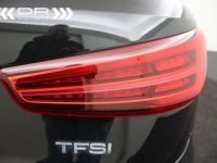 Audi Q3 1.4TFSi DESIGN S-TRONIC - NAVI LEDER PANODAK XENON - <small></small> 20.995 € <small>TTC</small> - #51