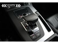 Audi Q5 50TFSIe Quattro S-TRONIC BUSINESS PLUS - LED LEDER VIRTUAL COCKPIT - <small></small> 32.995 € <small>TTC</small> - #28