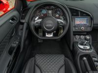 Audi R8 Spyder 5.2 FSI V10 quattro 525ch - <small></small> 90.000 € <small></small> - #13
