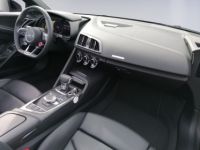Audi R8 Spyder performance 620ch BLACK & WHITE Edition Première main Garantie 12 mois - <small></small> 151.000 € <small></small> - #17