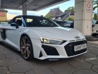 Audi R8 Spyder V10 5.2L RWD 540 Blanche B&O JA 20 Virtual*Camera*LED*GARANTIE AUDI 11/2024 - <small></small> 140.990 € <small></small> - #4