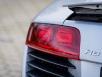 Audi R8 V8 4.2 FSI Quattro | Boite Méca | 21.400kms Certifiés - <small></small> 92.500 € <small>TTC</small> - #13