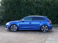 Audi RS3 Sportback 2.5 TFSI 367 Ch STronic7 - Malus Payé - 596 €/mois - T.O, Magnetic Ride, Echap. RS, Sièges RS, Audio B&O, Caméra, Carbone - Révisée 2024 - <small></small> 36.950 € <small>TTC</small> - #2