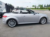 Audi TT Cabriolet 2.0 TDi ultra--ALCANTARA-NAVI-XENON-- - <small></small> 29.990 € <small>TTC</small> - #8