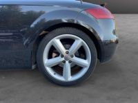 Audi TT Roadster 2.0 TFSI 200 S line S-Tronic - <small></small> 16.990 € <small>TTC</small> - #22