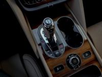 Bentley Bentayga EWB Azure 4.0 V8 550ch - <small></small> 318.000 € <small>TTC</small> - #20