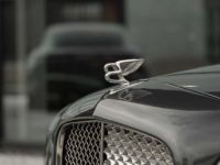 Bentley Brooklands FlyingB Mascot Mulliner SportPack Walnut RearView - <small></small> 149.900 € <small>TTC</small> - #2