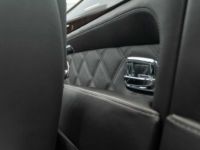 Bentley Brooklands FlyingB Mascot Mulliner SportPack Walnut RearView - <small></small> 149.900 € <small>TTC</small> - #15