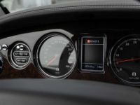 Bentley Brooklands FlyingB Mascot Mulliner SportPack Walnut RearView - <small></small> 149.900 € <small>TTC</small> - #19