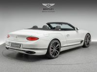 Bentley Continental GTC V8 4.0 S 549 BLACKLINE Mulliner B&O 1èreM Entretien Certified by Bentley, Blanc Glacier Sièges Massants Et Ventilés Garantie 12 Mois Prémium - <small></small> 224.990 € <small></small> - #4