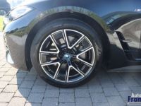 BMW i4 40 M-SPORT CAM HUD VERW ZETL TREKHAAK - <small></small> 53.950 € <small>TTC</small> - #4