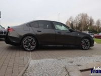 BMW i5 40 M-SPORT PANO 360CAM TREKHK COMFRTZETL - <small></small> 79.950 € <small>TTC</small> - #8