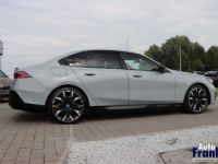 BMW i5 40 M-SPORT-PRO TREKHK DRIV+PARK PRO CARBON - <small></small> 71.950 € <small>TTC</small> - #8