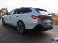 BMW i5 40 TOUR M-SPORT PANO SUSP PRO 360CAM B&W - <small></small> 72.950 € <small>TTC</small> - #5