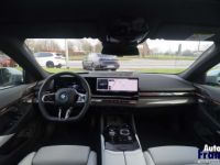 BMW i5 40 TOUR M-SPORT PANO SUSP PRO 360CAM B&W - <small></small> 72.950 € <small>TTC</small> - #26