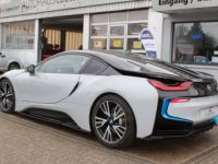 BMW i8 Coupé Pure Impulse caméra 360° affichage tête haute Harman Kardon Garantie 12 mois - <small></small> 73.900 € <small>TTC</small> - #10