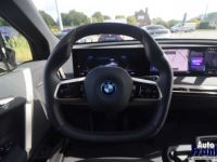 BMW iX 40 M-SPORT PANO TREKHK INCL WINTERSET - <small></small> 63.950 € <small>TTC</small> - #29