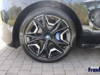 BMW iX 40 M-SPORT PANO TREKHK INCL WINTERSET - <small></small> 63.950 € <small>TTC</small> - #4