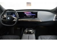 BMW iX 50 xDRIVE50 EDITION 1 12KW/h - NAVI SKY LOUNGE HARMAN KARDON - <small></small> 74.995 € <small>TTC</small> - #16