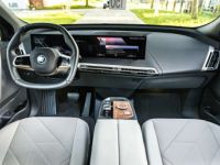 BMW iX xDrive 50 - <small></small> 78.995 € <small>TTC</small> - #26