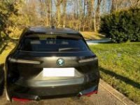 BMW iX xDrive40 326ch 75 kWh - <small></small> 81.999 € <small>TTC</small> - #9
