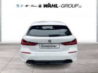 BMW Série 1 118i Sport Line Automatik Navi LED PDC - <small></small> 23.890 € <small>TTC</small> - #4