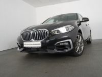 BMW Série 1 120i 5-Türer Luxury Line, VOLANT MSPORT, TETE HAUTE, ATTELAGE, TOIT PANO - <small></small> 25.910 € <small>TTC</small> - #1