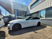 BMW Série 3 18i M Sport/19''/Pano/Attelage - <small></small> 38.990 € <small>TTC</small> - #1