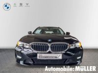 BMW Série 3 318 d Touring LED Navi SHZ Temp PDC - <small></small> 25.850 € <small>TTC</small> - #2