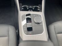 BMW Série 3 318 i A Touring Navi digitales Cockpit  - <small></small> 32.395 € <small>TTC</small> - #9